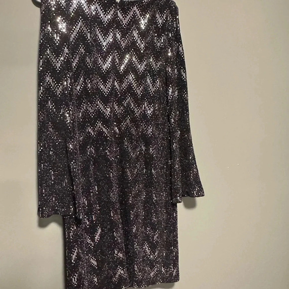 JH evenings‎ cold shoulder bling dress - Picture 14 of 15